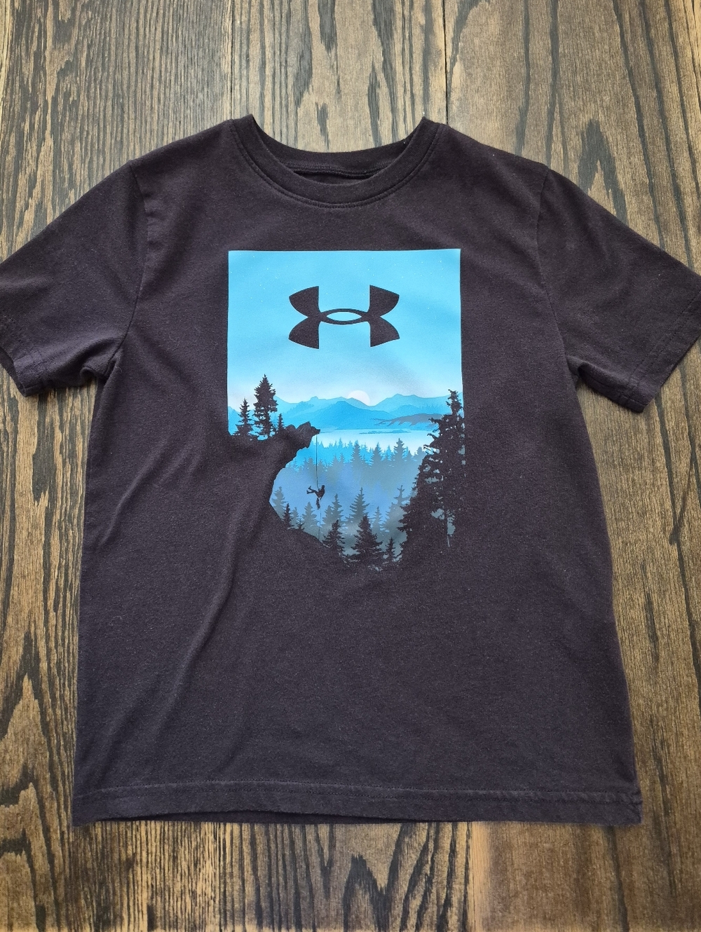 Boy's Under Armour Mountain Cliff Hanger Tee